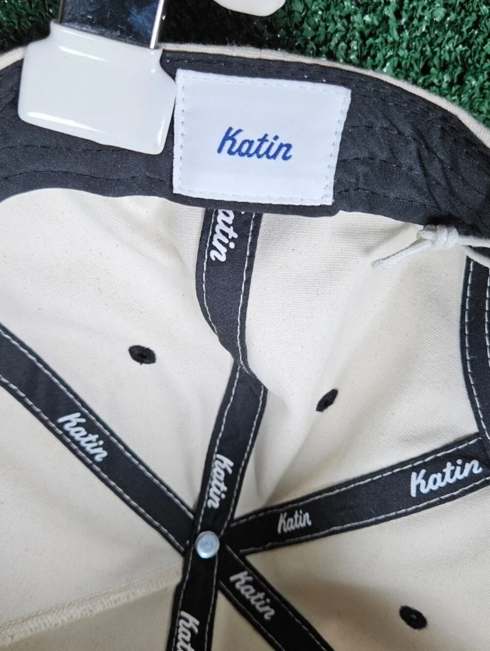NWT Katin Two-Tone Canvas Snapback Hat / Size - OSFM / Ivory & Black